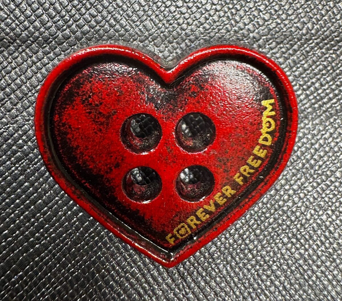 Button Heart Pin